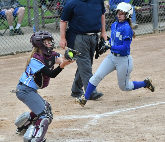 Lancers find themselves on winning end of a walkoff softball game